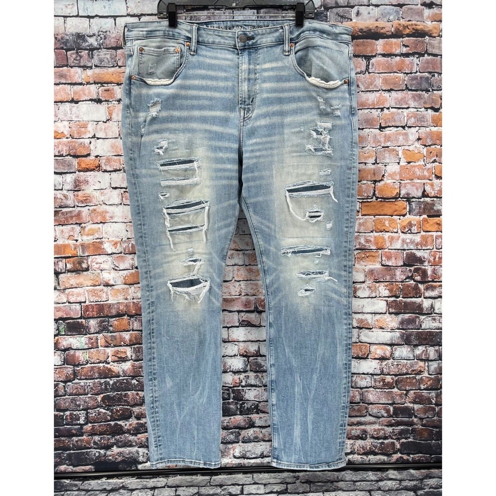 American Eagle Airflex+ Athletic Fit Jeans Mens 40x32 Light Wash Distressed Blue